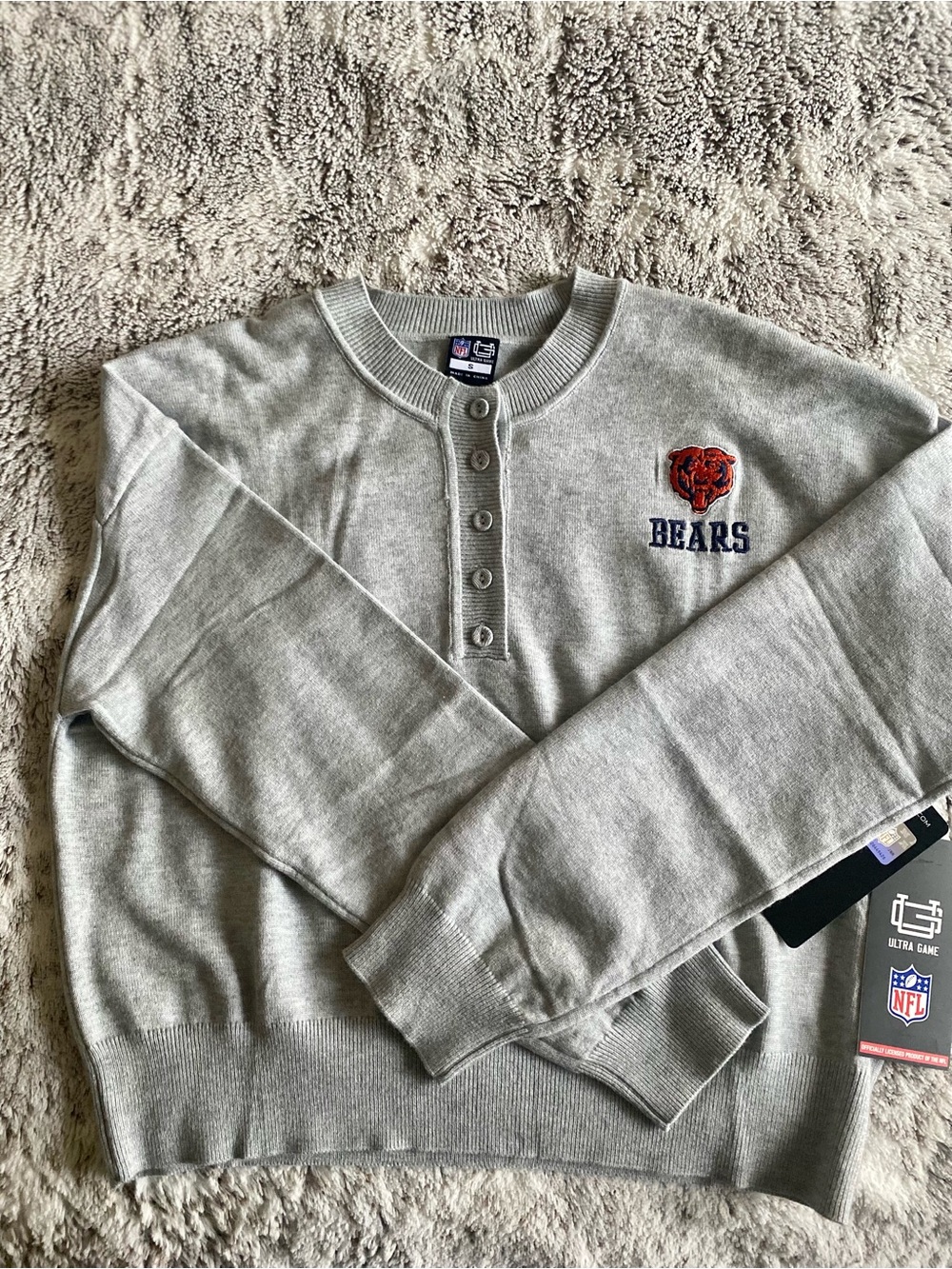 NFL Chicago Bears Light Gray Crewneck Henley Sweater with Embroidered Logo